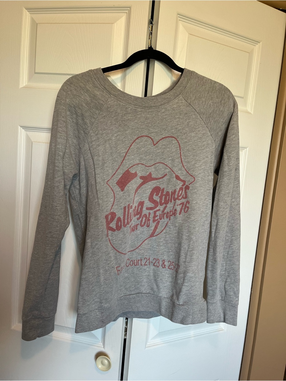 Treasure & Bond Gray Rolling Stones Graphic Crewneck Sweatshirt